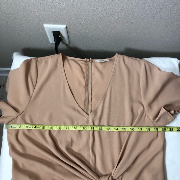 Entro V Neck Adjustable Knot Detail Cape Sleeve Zipper Dusty Rose Tan Dress L - Picture 10 of 14